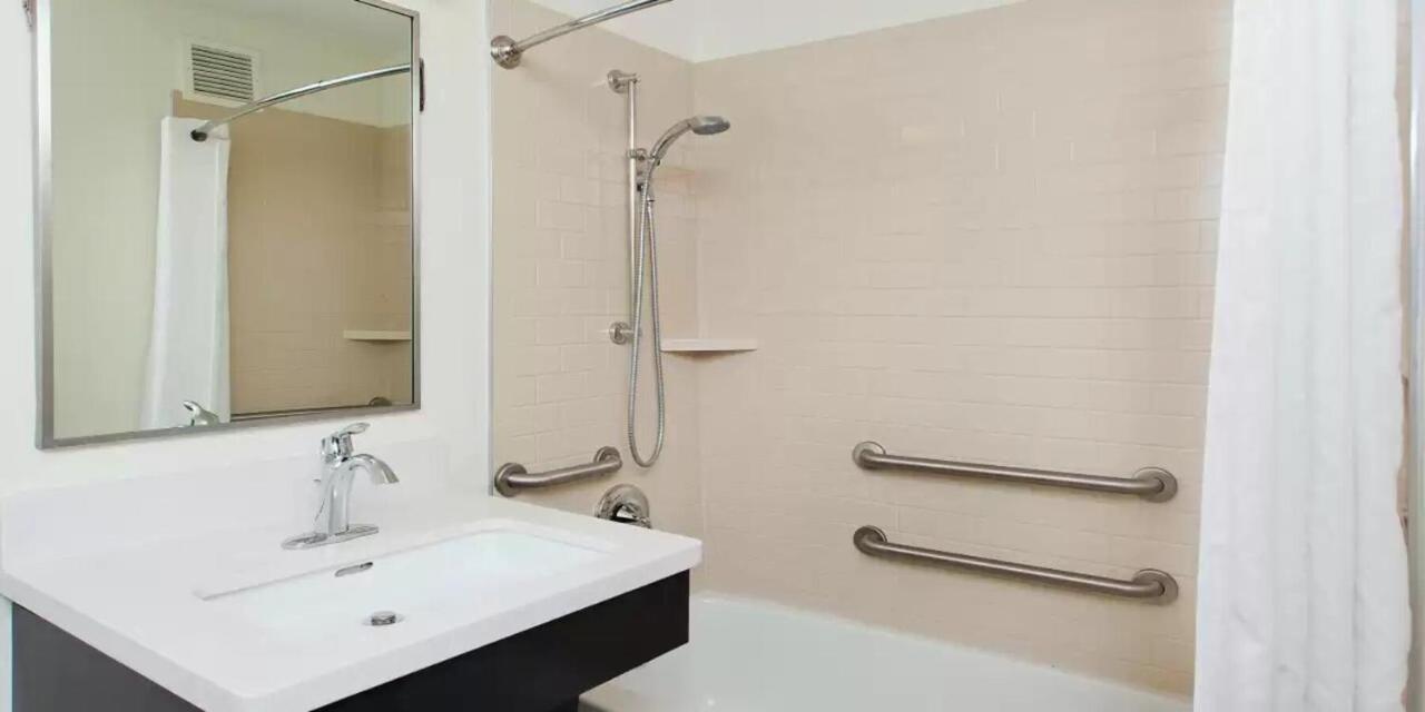 Mainstay Suites - Wichita Ne Luaran gambar
